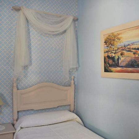 Pension Cristina El Rocío Esterno foto